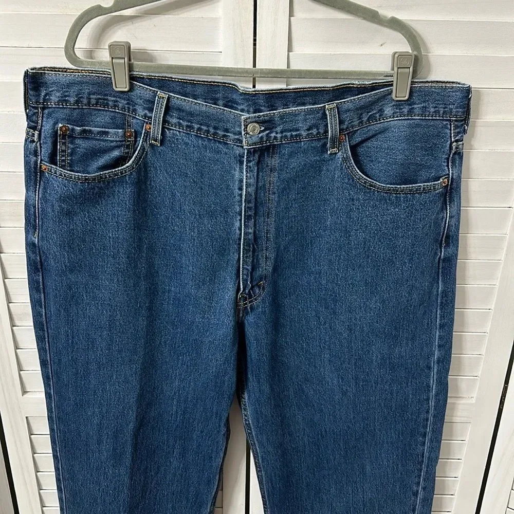 Levi's 550 Jeans Waist 44 Inseam 29  Relax Fit Denim **